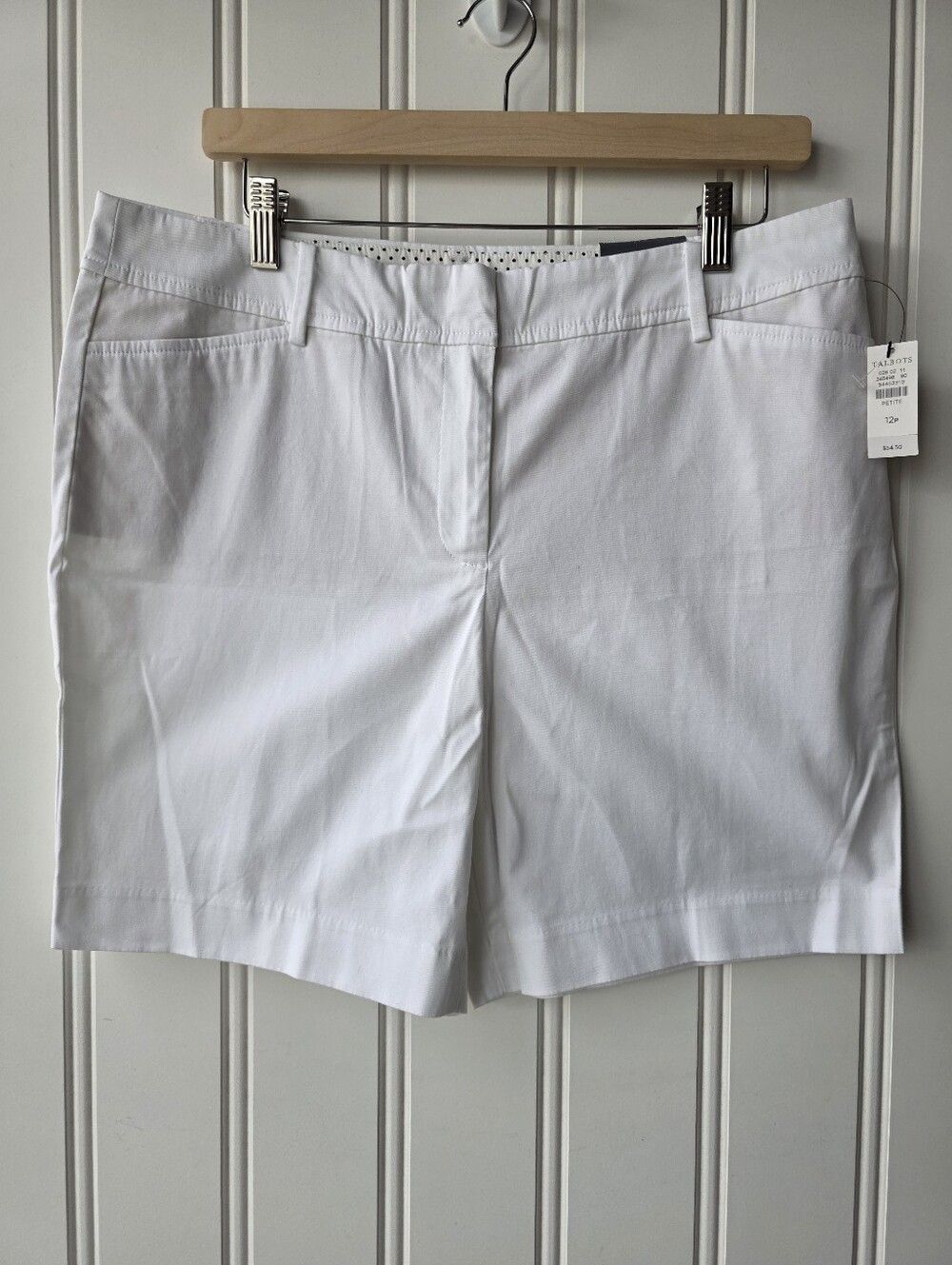 Talbots Perfect Short 7 1/2" Mid Rise White Womens Size 12P NWT